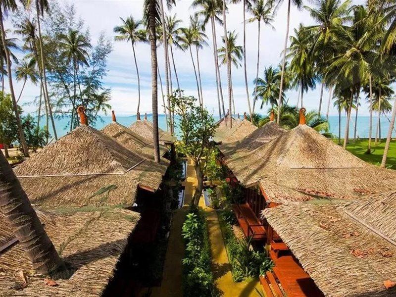 Lipa Bay Resort Lipa Noi Exteriör bild