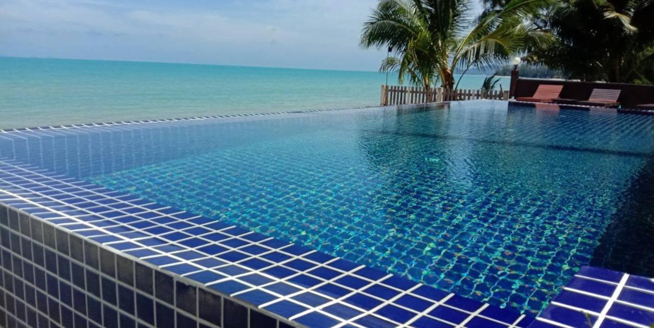 Lipa Bay Resort Lipa Noi Exteriör bild