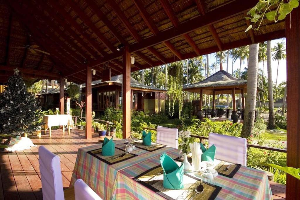 Lipa Bay Resort Lipa Noi Exteriör bild